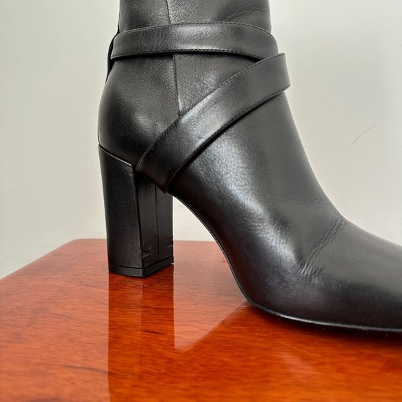 Saint Laurent Black Leather Ankle Boot - Picture 9 of 13